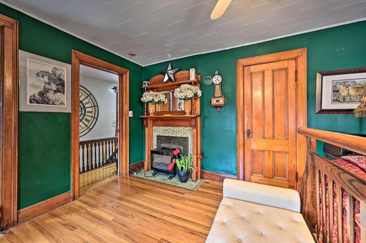 Unique And Historic Home Walk To Lake Champlain بلاتسبورغ المظهر الخارجي الصورة